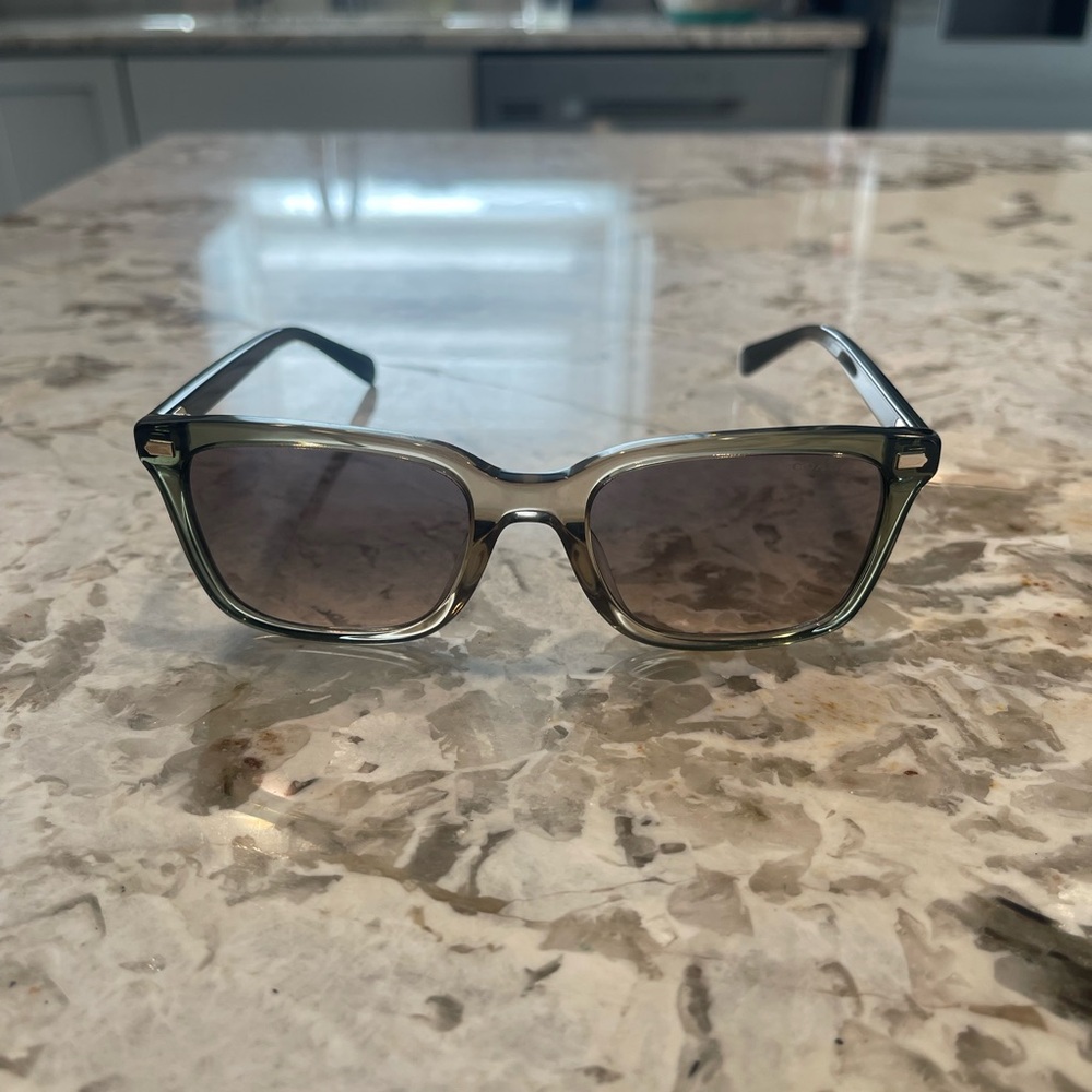 NWT Coach Sunglasses with Gradient Lenses